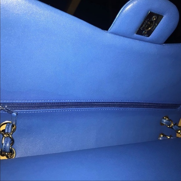 Chanel jumbo flap handbag - Picture 9 of 16